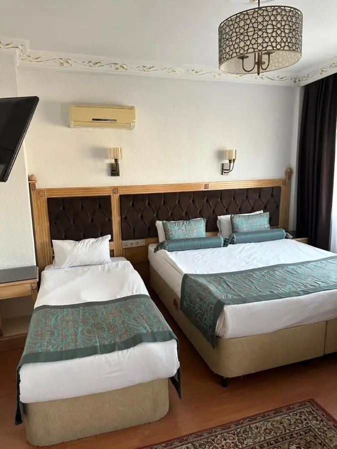 Blue Tuana Hotel Old City