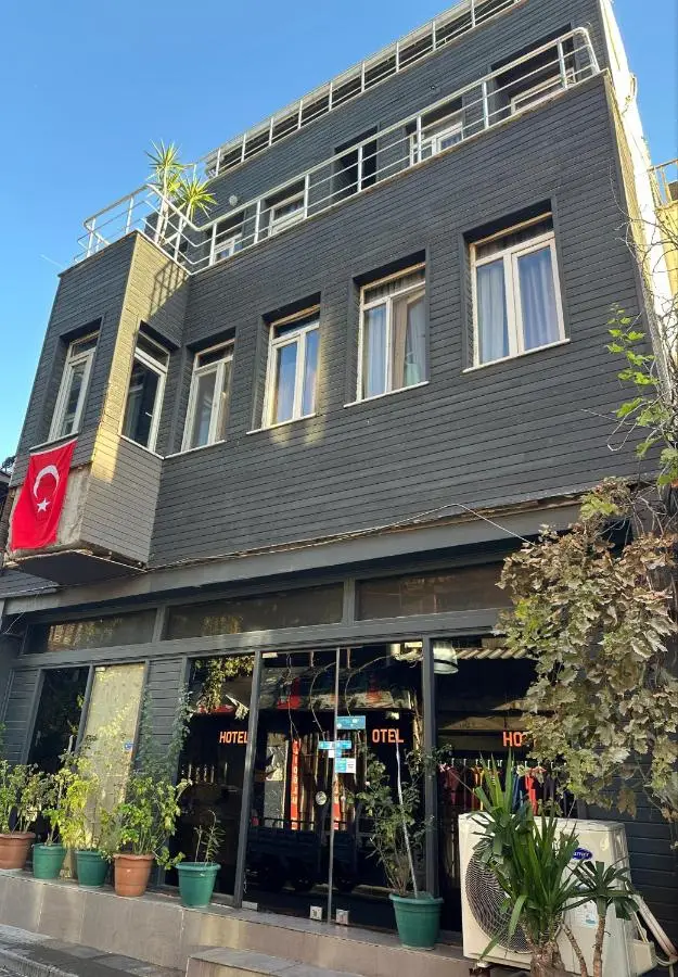 Herton Boutique Hotel