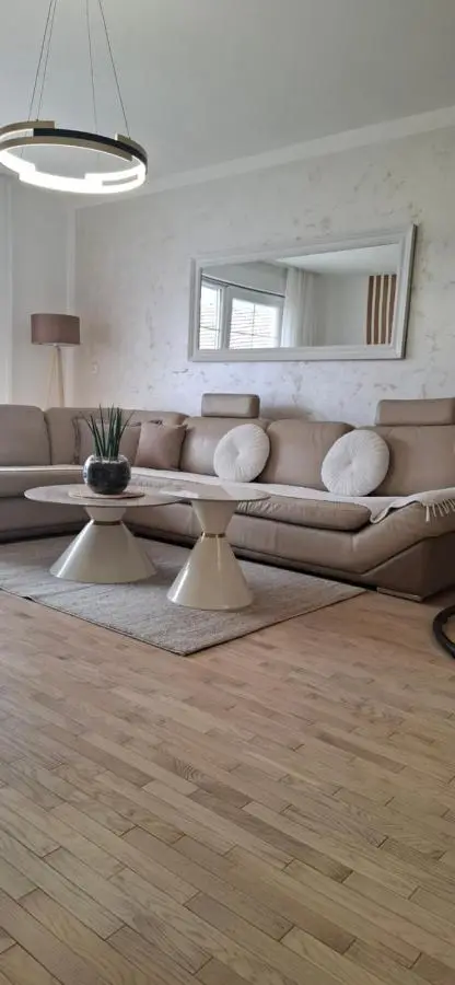 Guest House NO 13