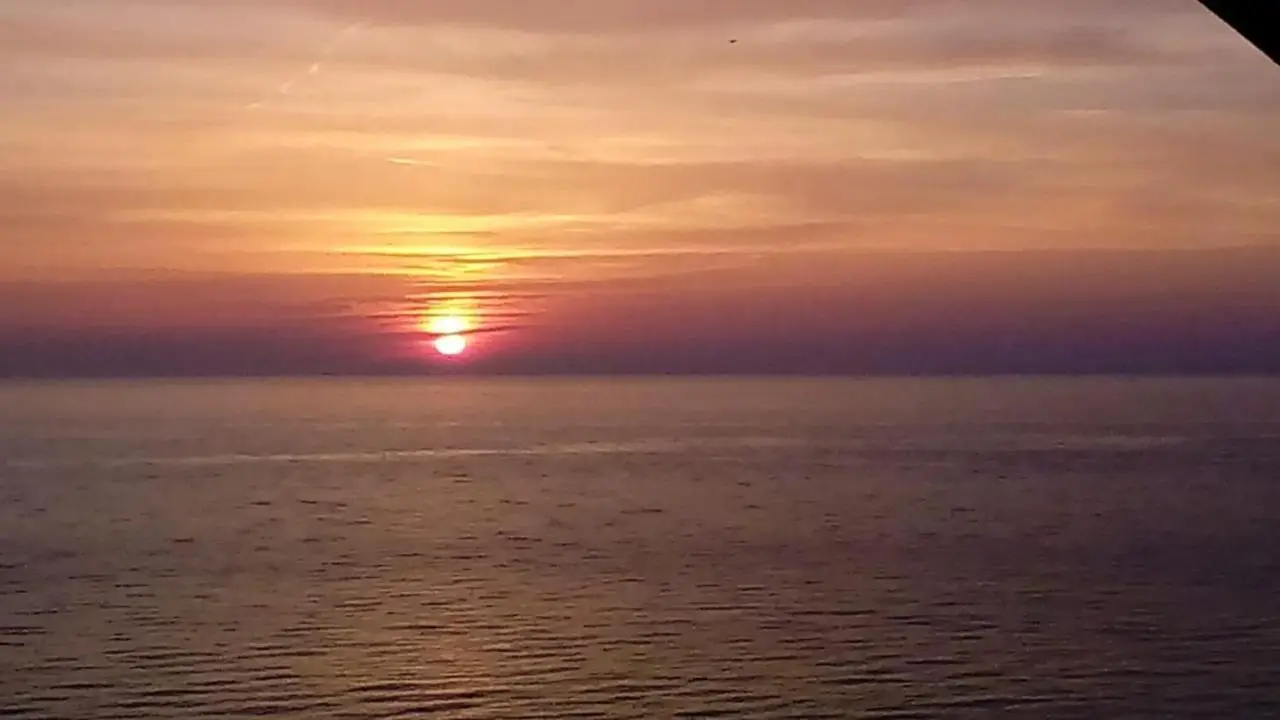 BATUMI BEACH TOWER