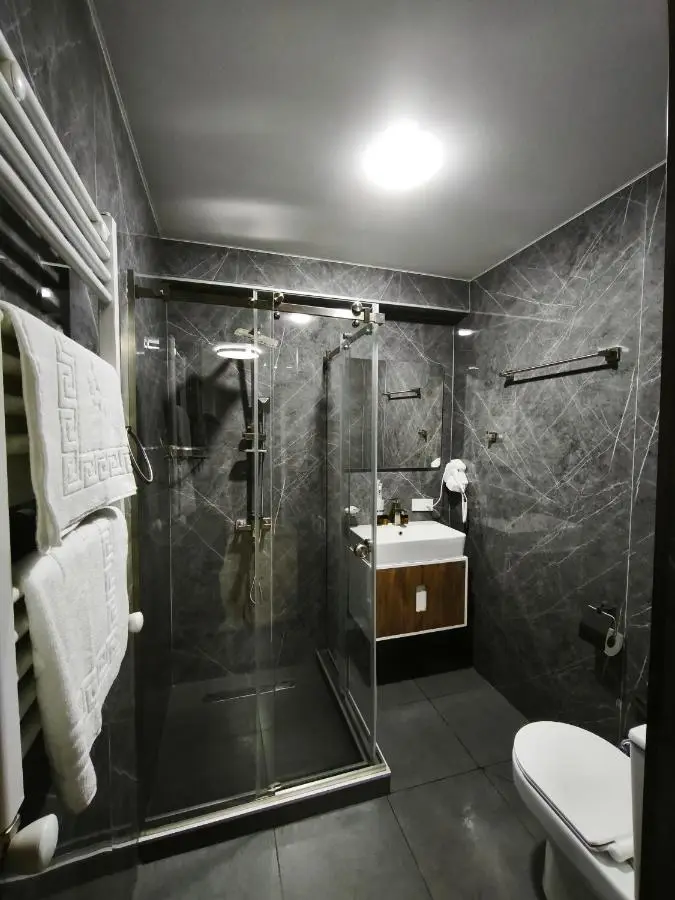 Gori Apartments