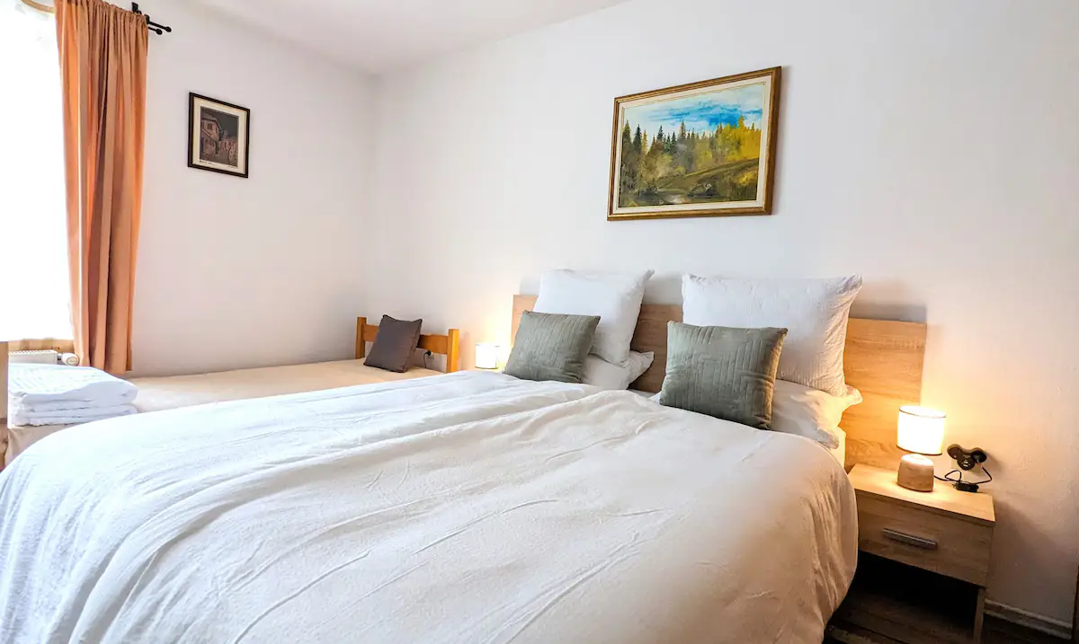Simple Apartment Near City Center
