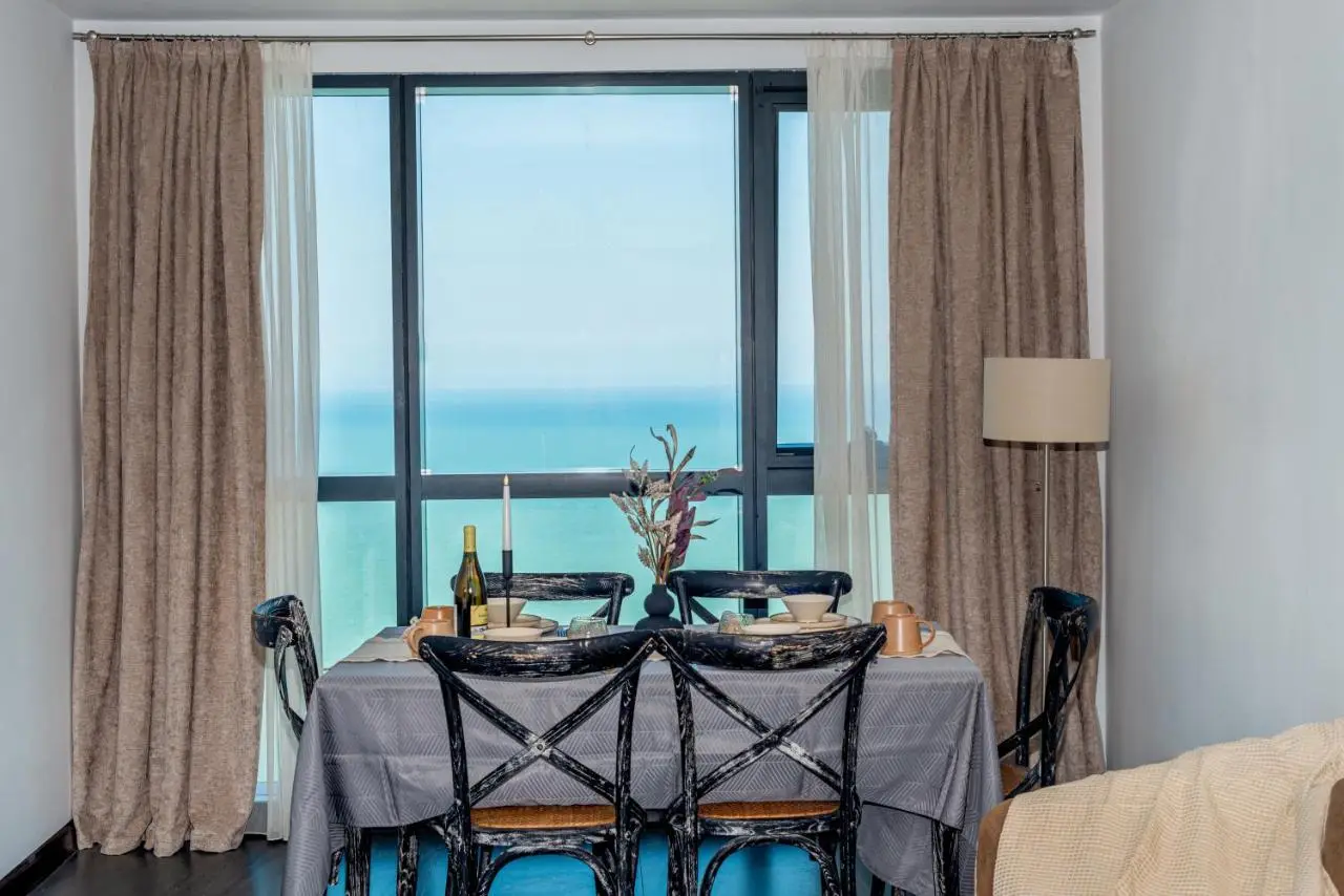 Coastal Oasis - Sea View Porta Batumi 2 bedroom apartment