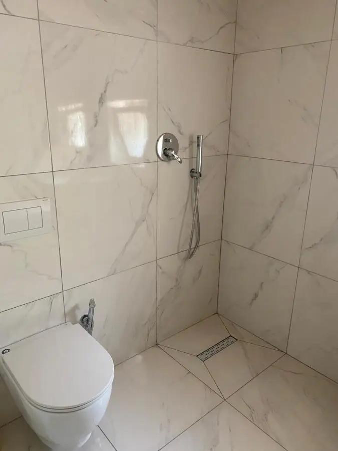 Rupa Guest House