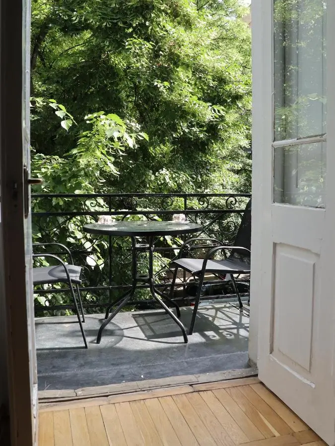Liberty Apartment And Rooms