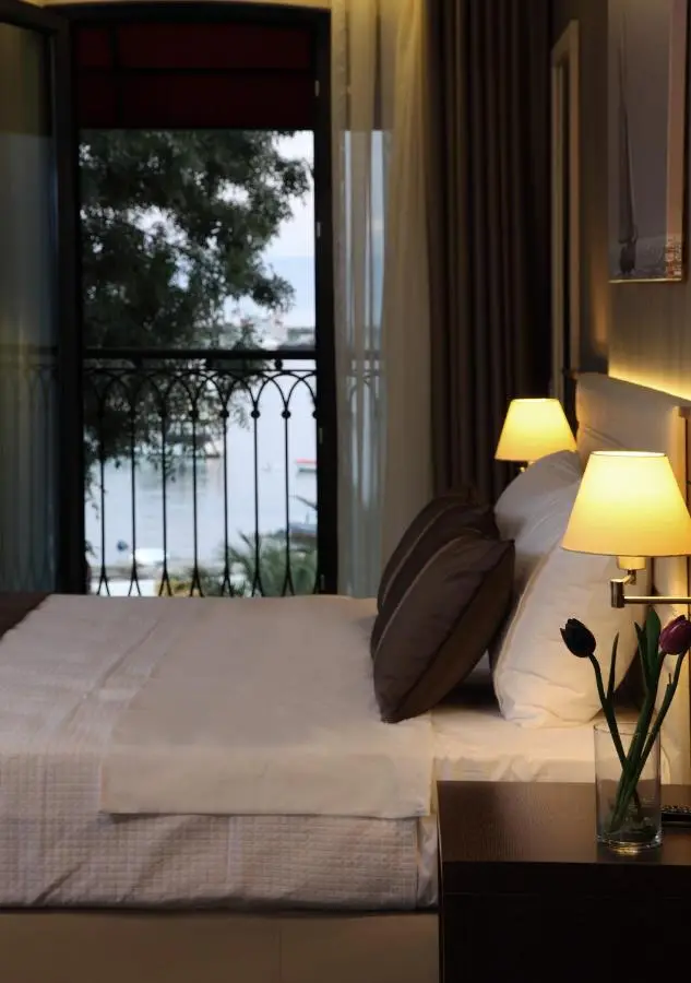 Tuzla Town Hotel