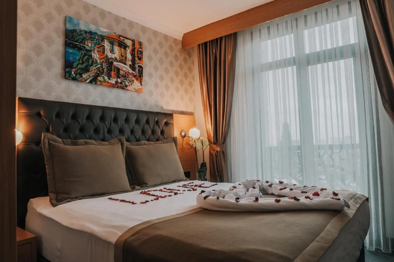 Otel Grand Lark İstanbul