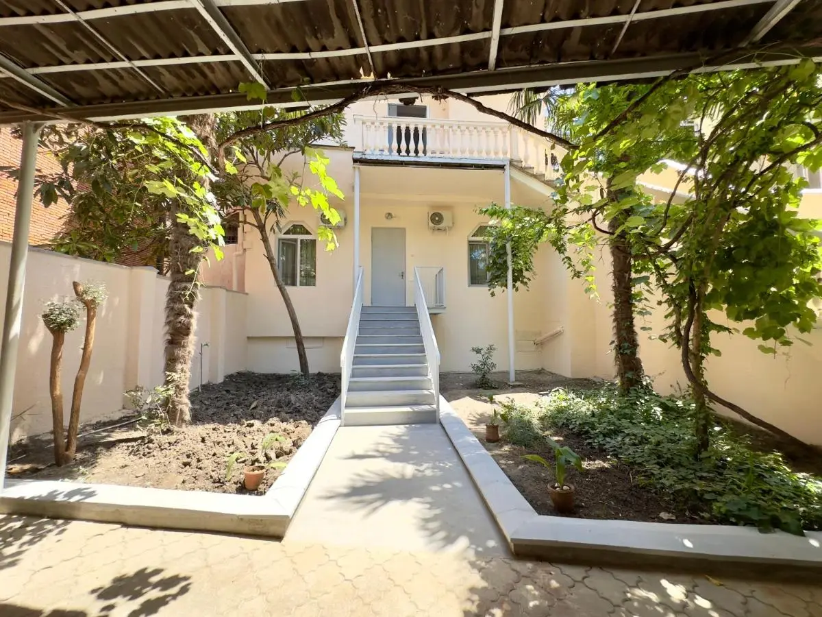 Davit's Apartments 21