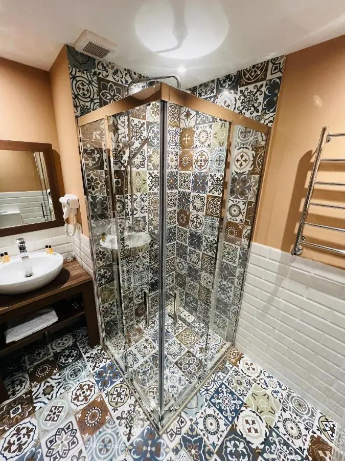 CH Hotel