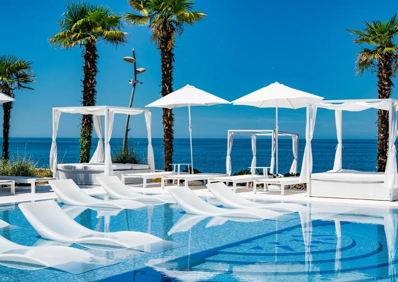 Dreamland Oasis Hotel Chakvi