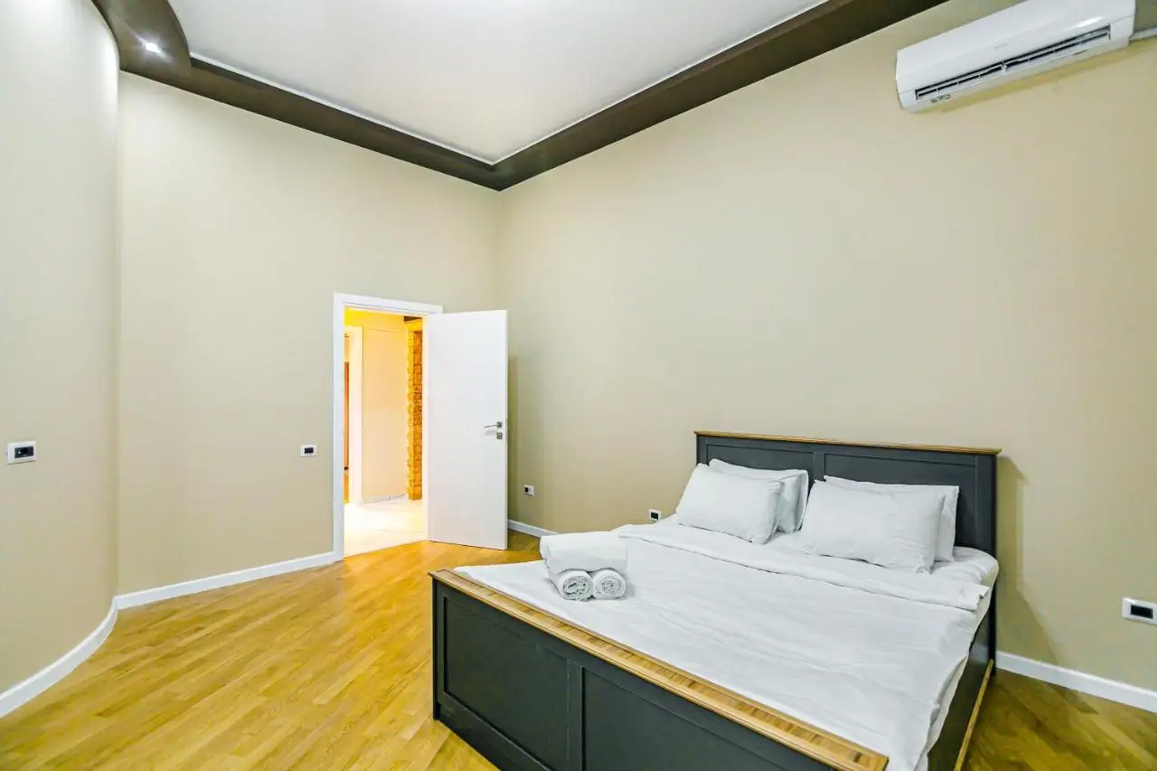 RICHARD Luxury Apartment in Nizami street