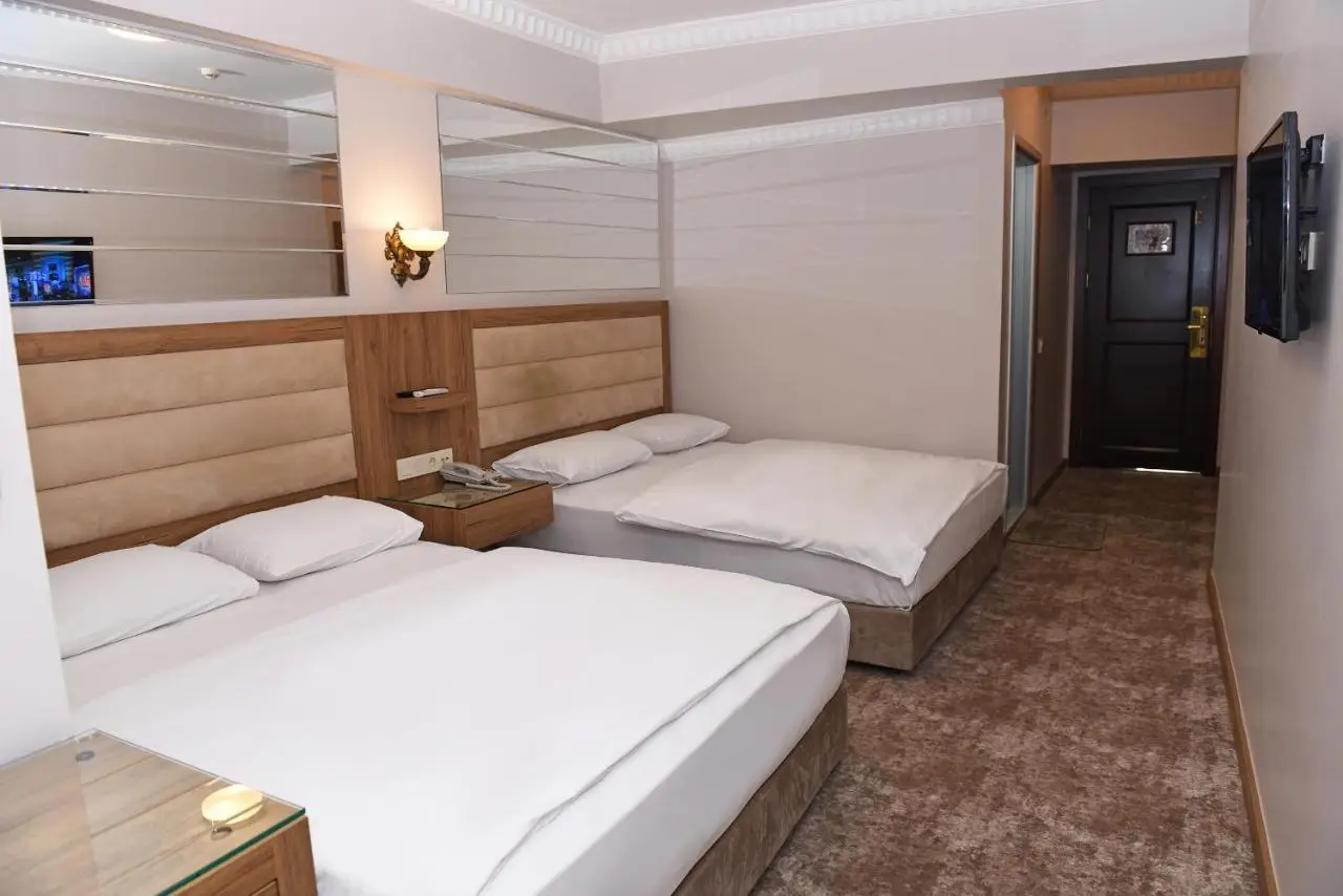 Hotel Grand Umit