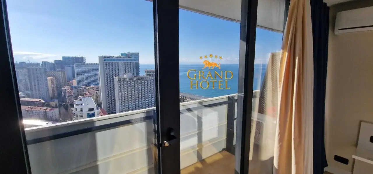 GRAND HOTEL ☆ ORBI CITY