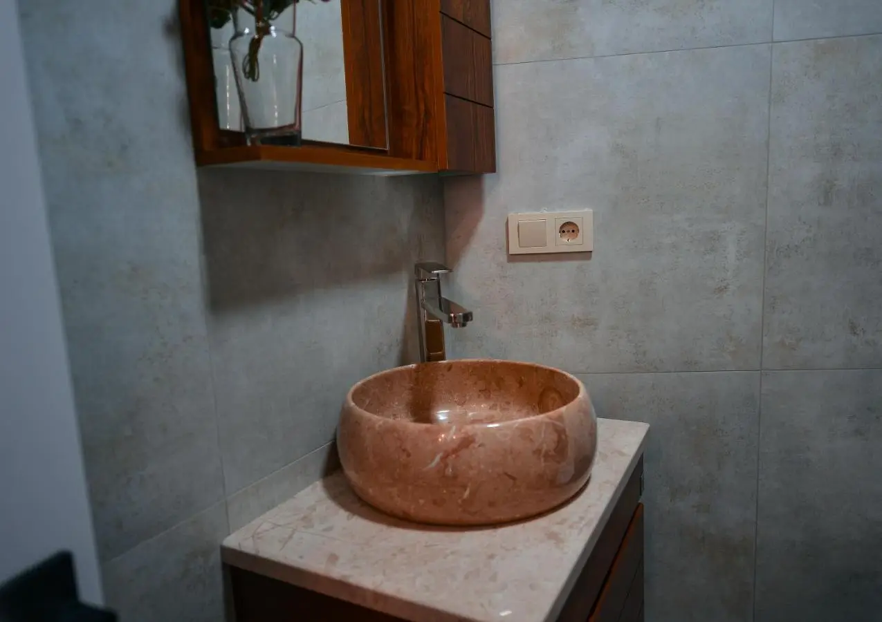 Labu Hotel