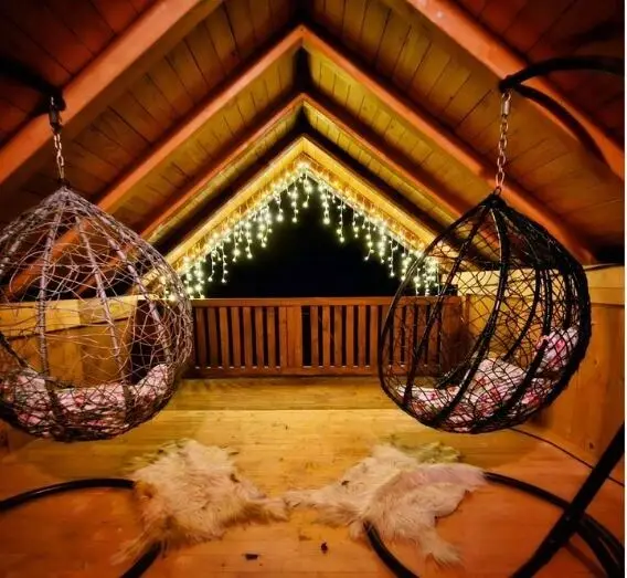 Mystery lodge