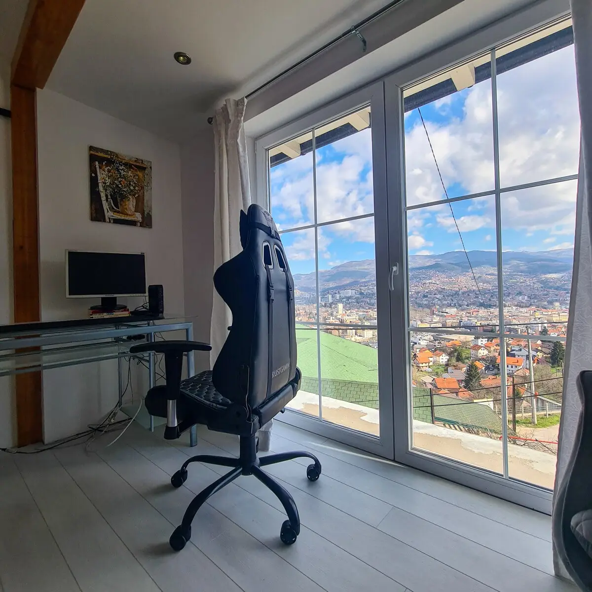 Duplex with Unforgettable Views