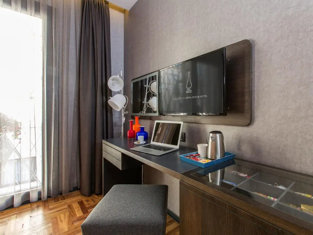 Lampa Design Hotel-Special Category