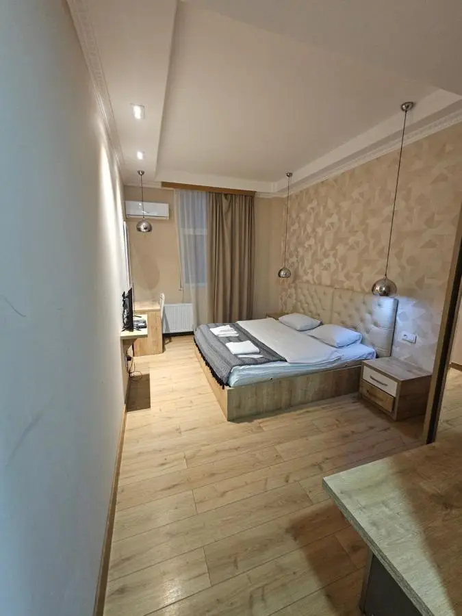 Happy Stay Hotel