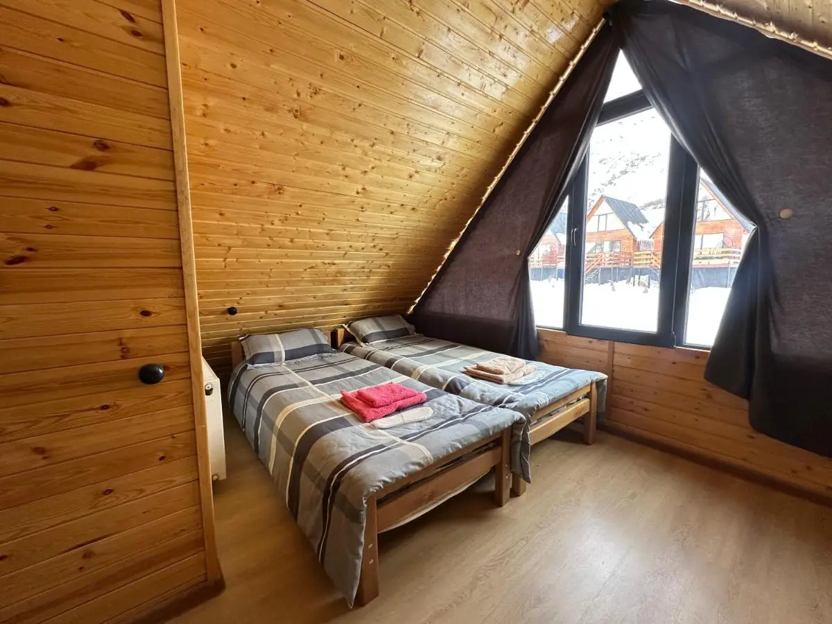 T&T cottage