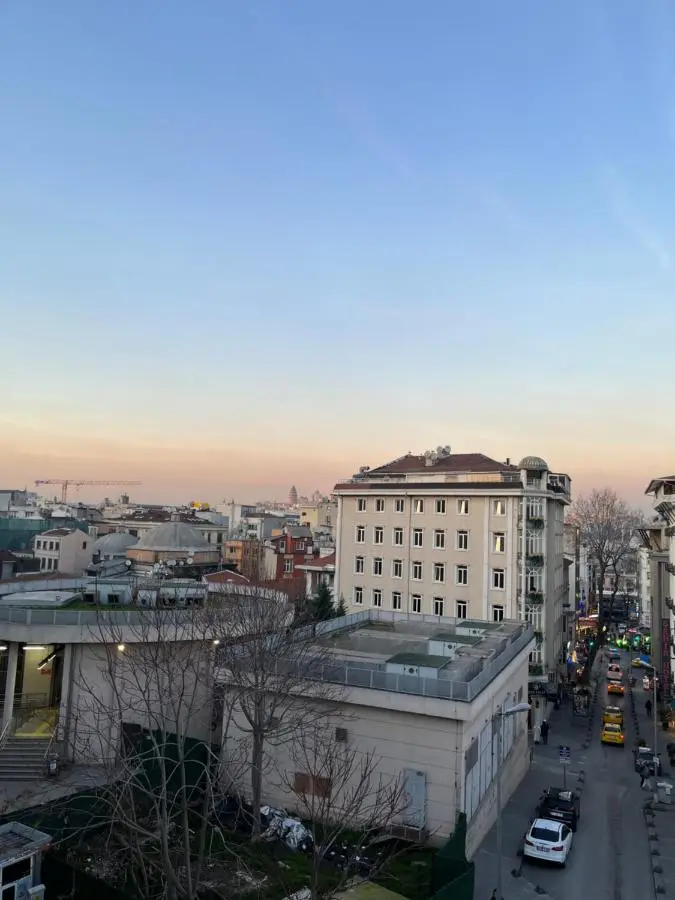 Iris Han Hotel