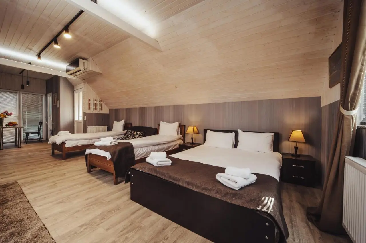 Rustaveli Apartment with Gym