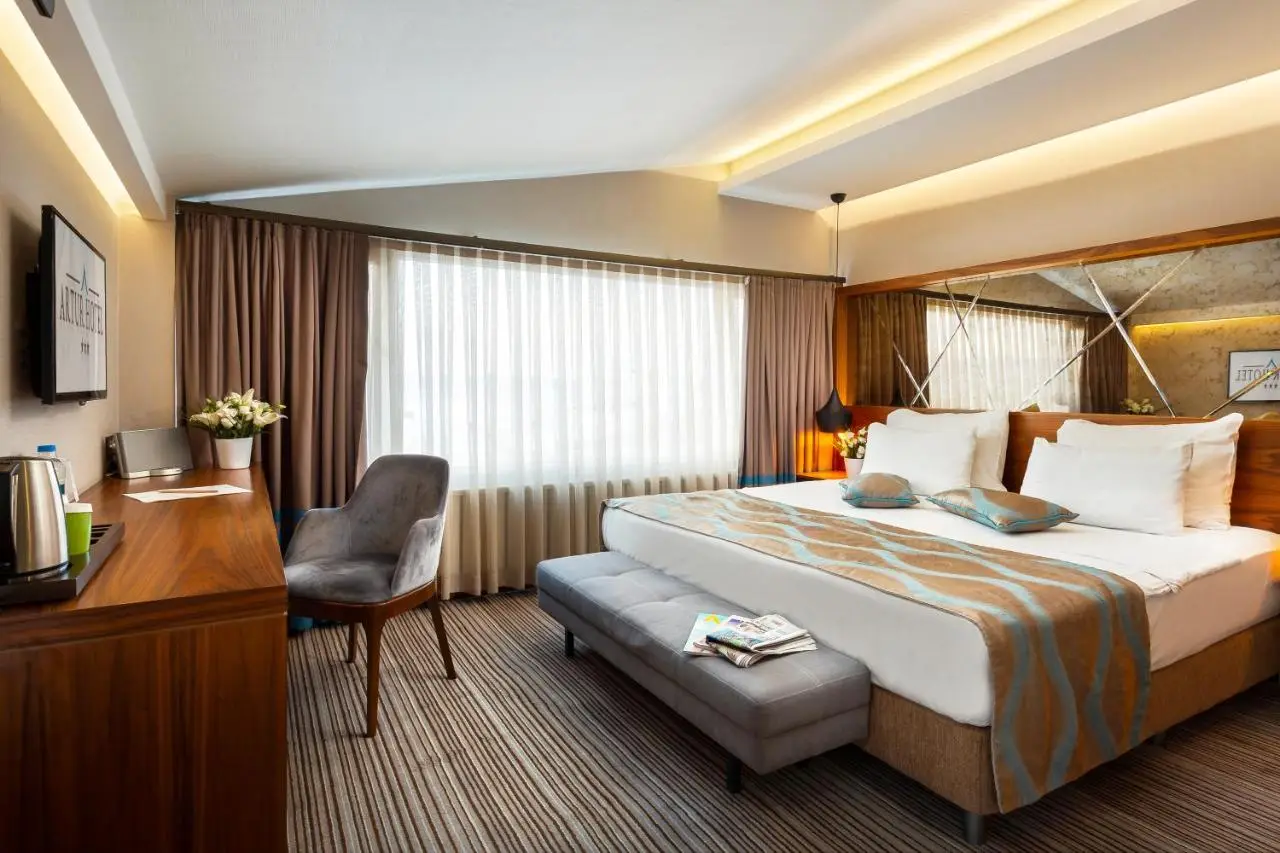 Artur Hotel