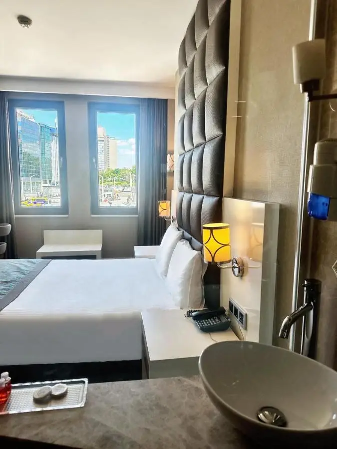 Taksim Line Hotel