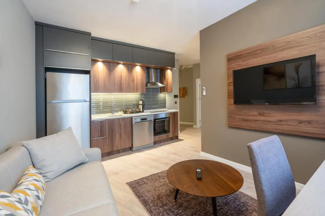 Verula City Suites