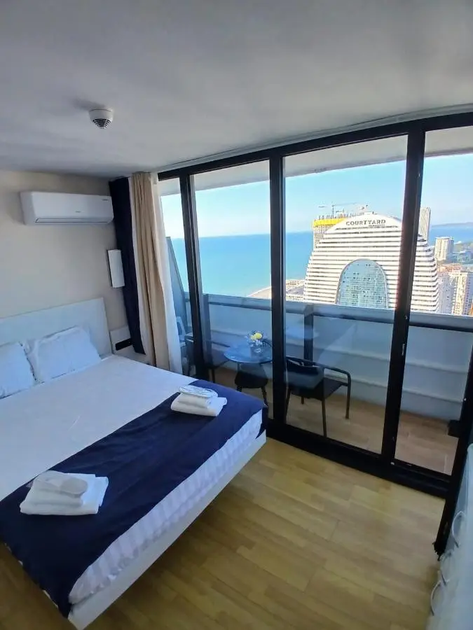 best VIP HOTEL panorama suites IN batumi R
