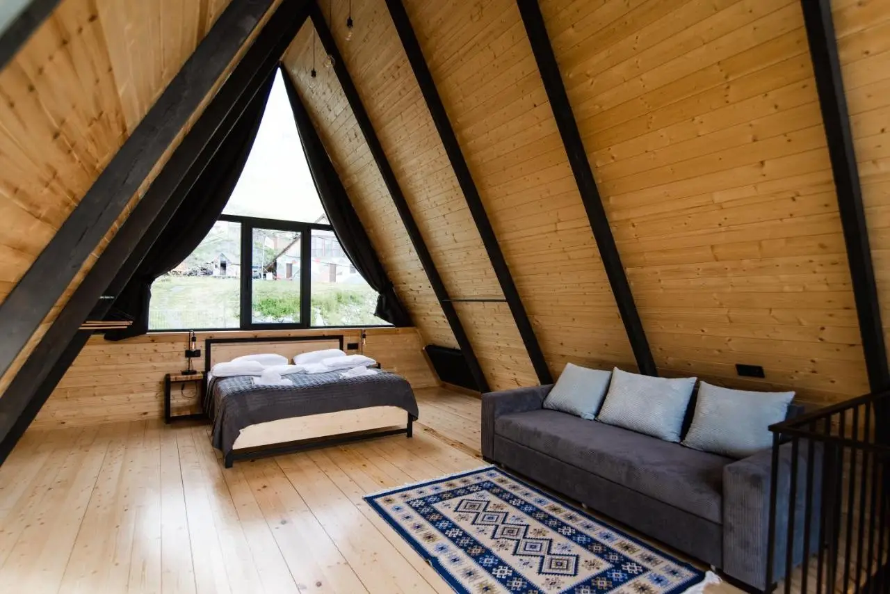 Kazbegi Hills Cottages
