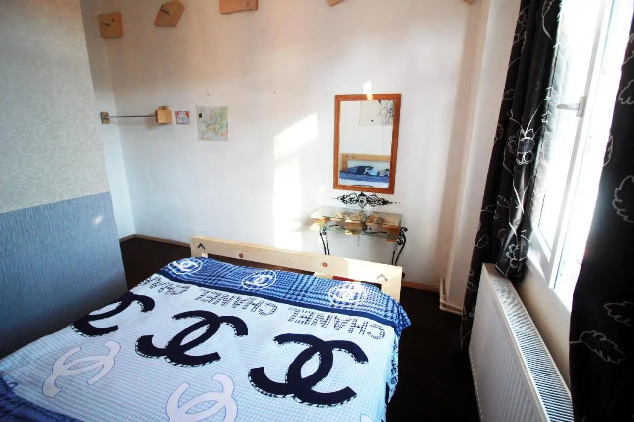 Sheni Hostel
