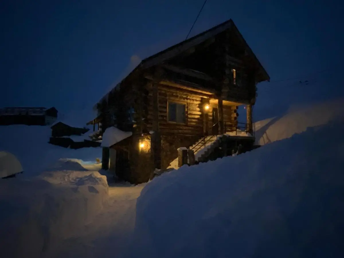 Mountain Cricket Chalets and Apartments Gudauri