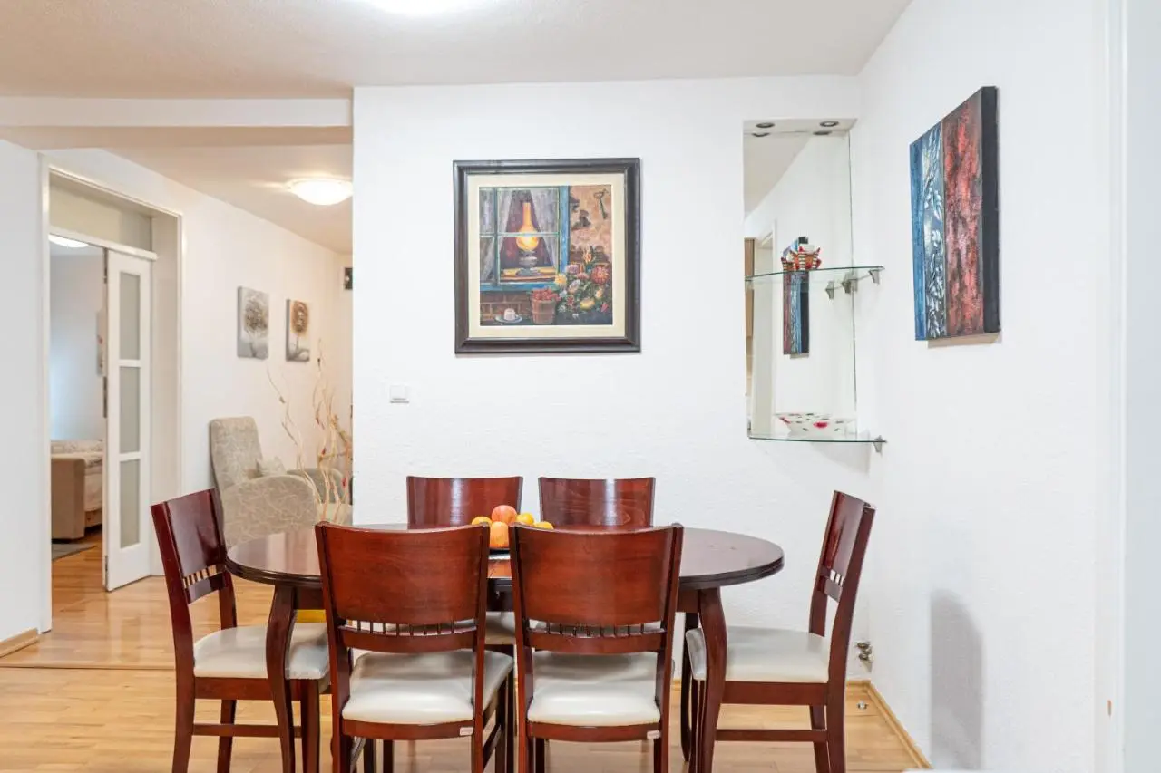 Sarajevo Hills Apartment