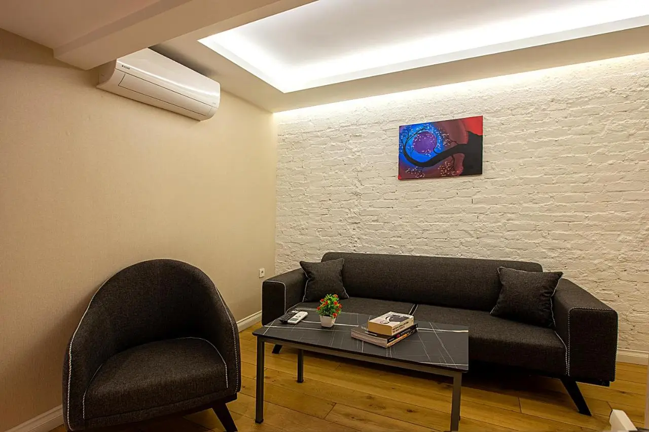 Moss Suites Hotel