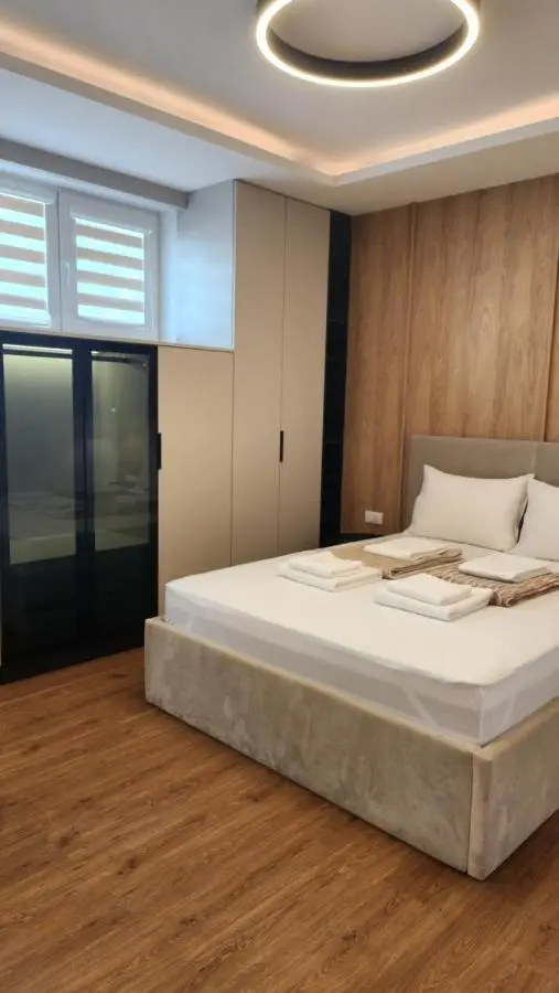 Apartmani Dobrinja - Free parking