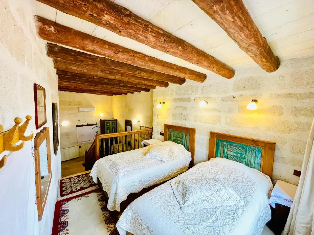 Sofa Hotel