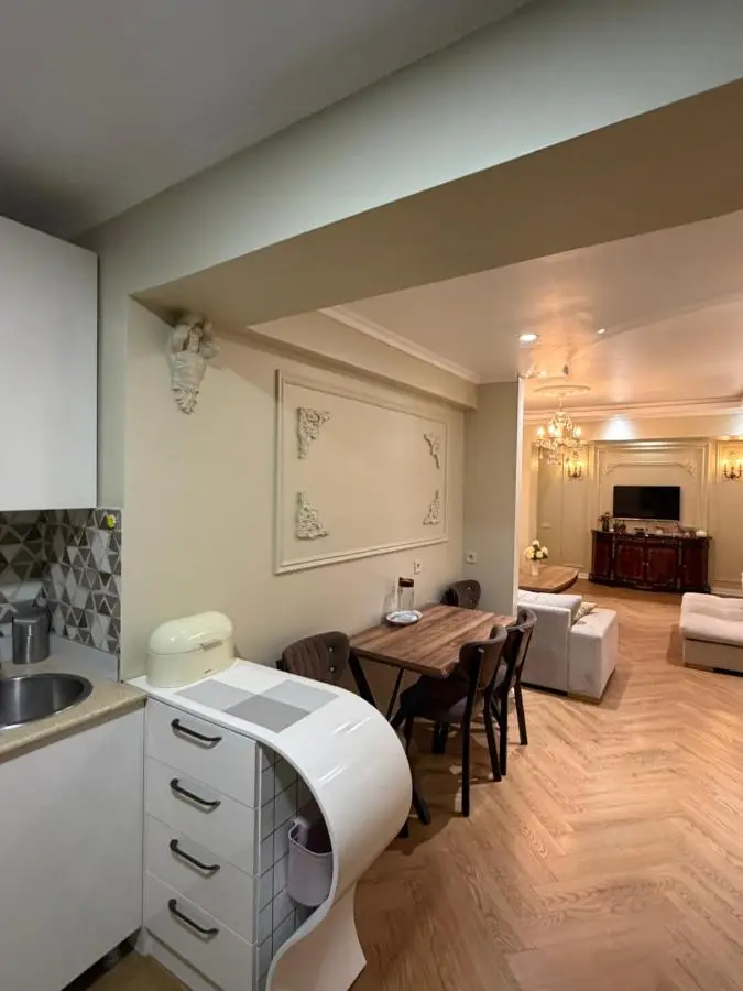 Warm Flat