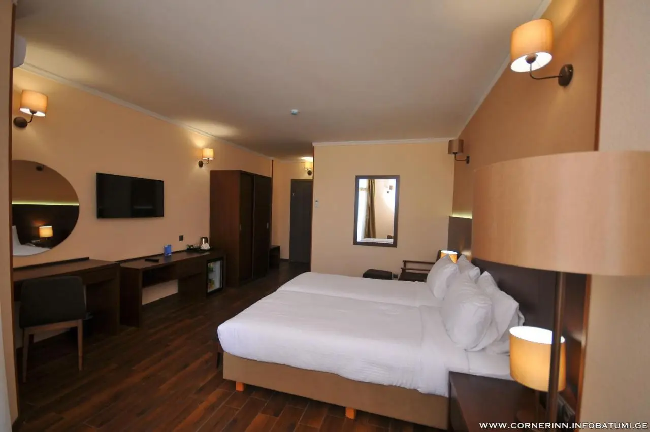 Hotel Corner Inn