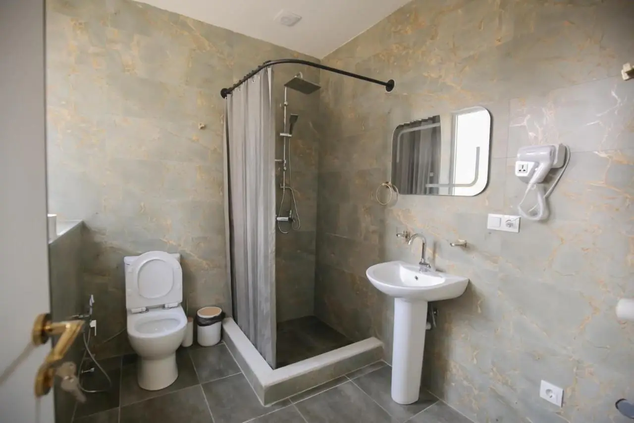 Hotel Caucasus