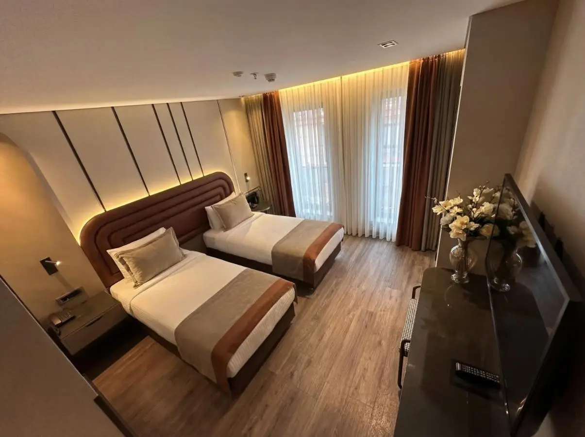 Edition Old City Hotel