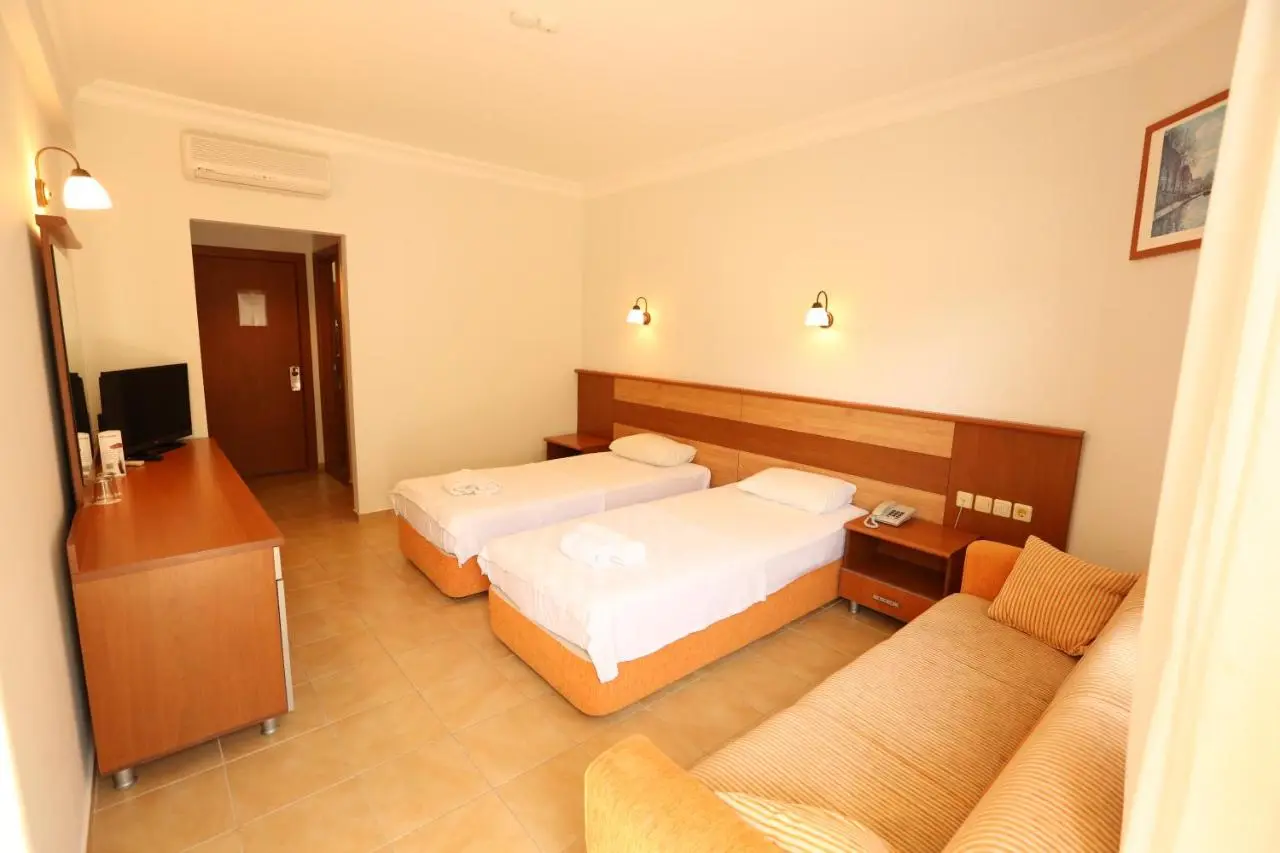 Mavruka Hotel
