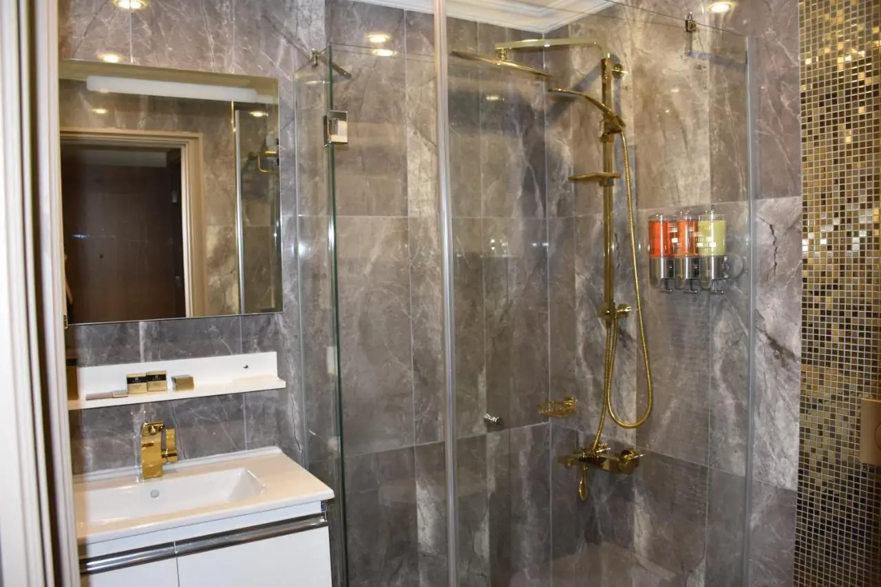 Bonne Sante Hotel