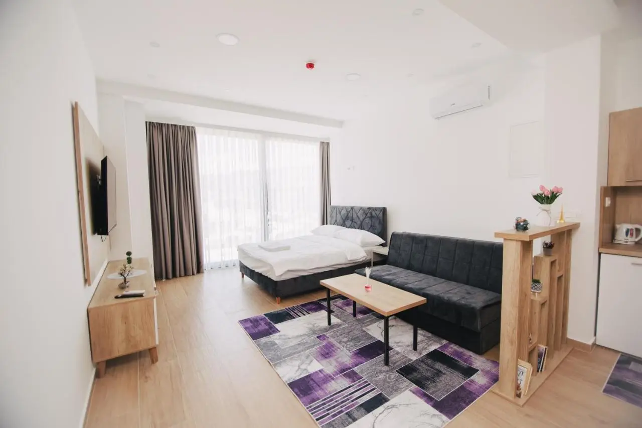 KS Apartments
