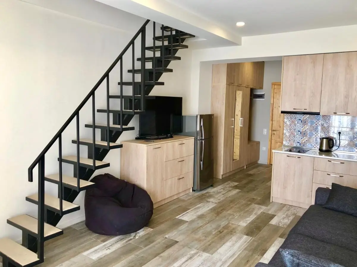 GVC 3-room 2-level apt New Gudauri