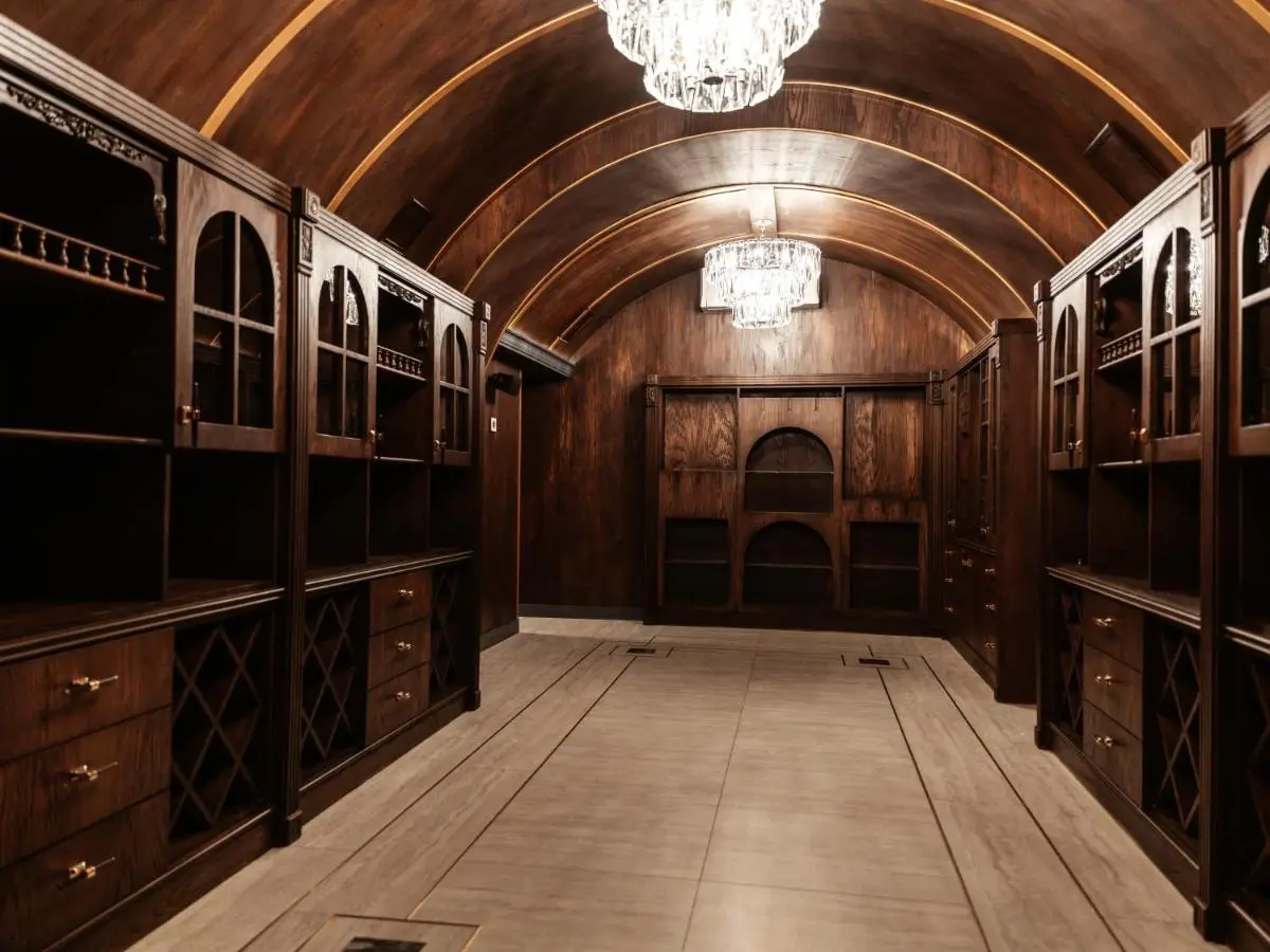 Meridian Luxury Boutique Hotel