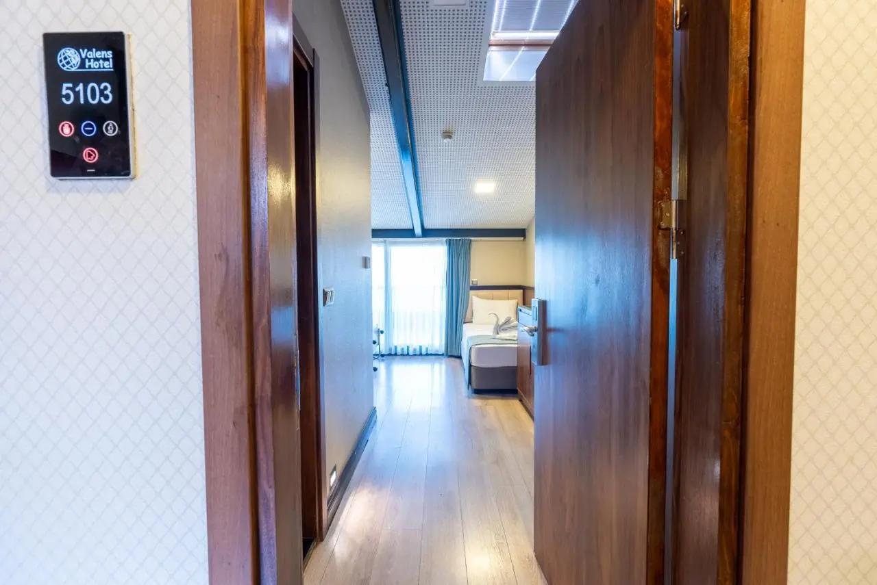 Valens Hotel Downtown