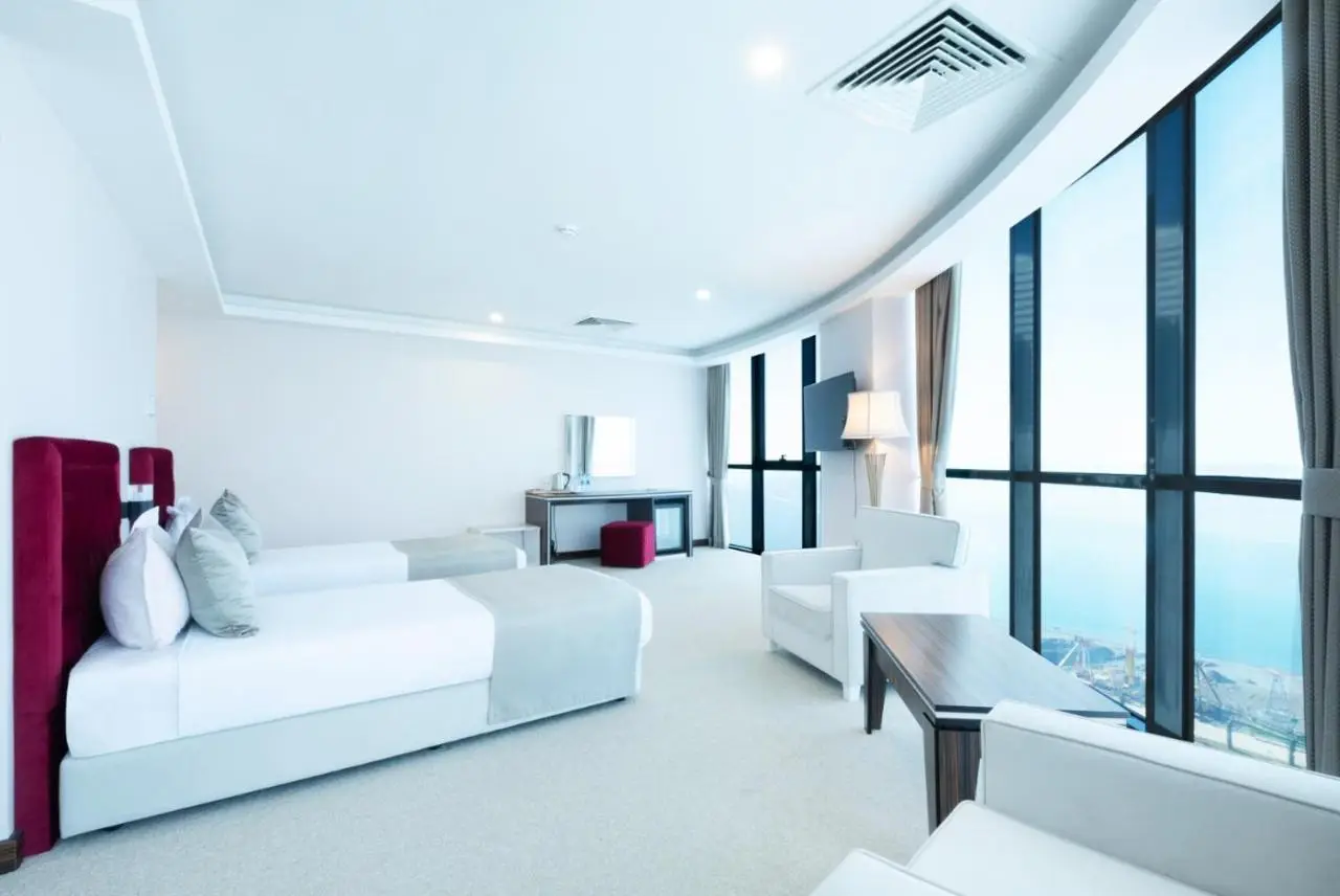 Sky Tower Hotel