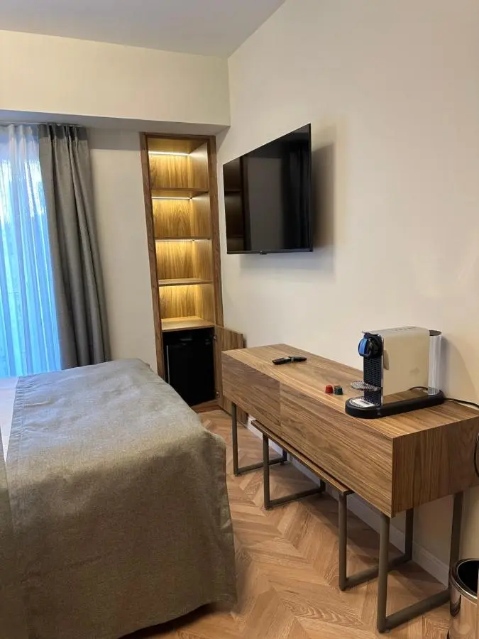 Iris Han Hotel