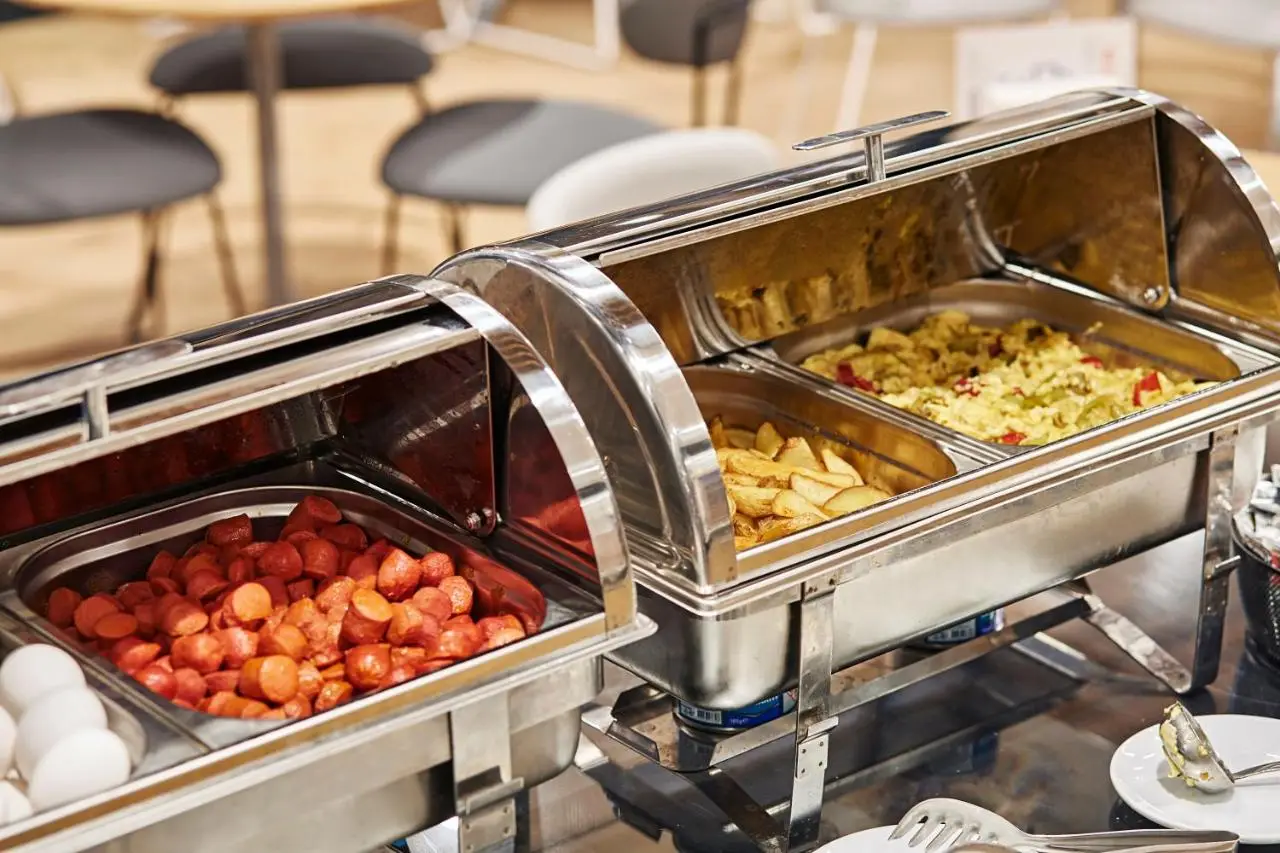 Holiday Inn Express - Istanbul - Atakoy Metro by IHG