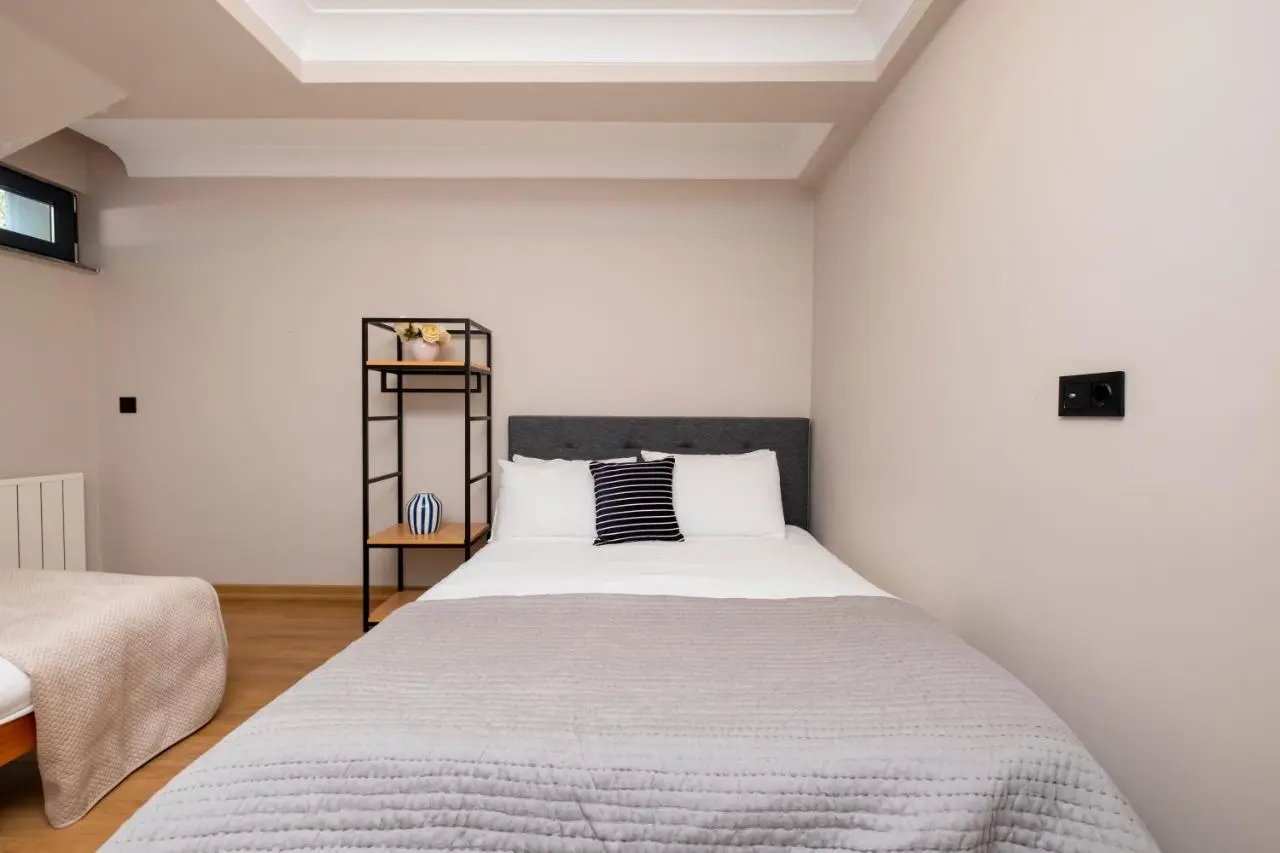Sea View Two-Bedroom Suite in Managed Residence - Parking and Elevator
